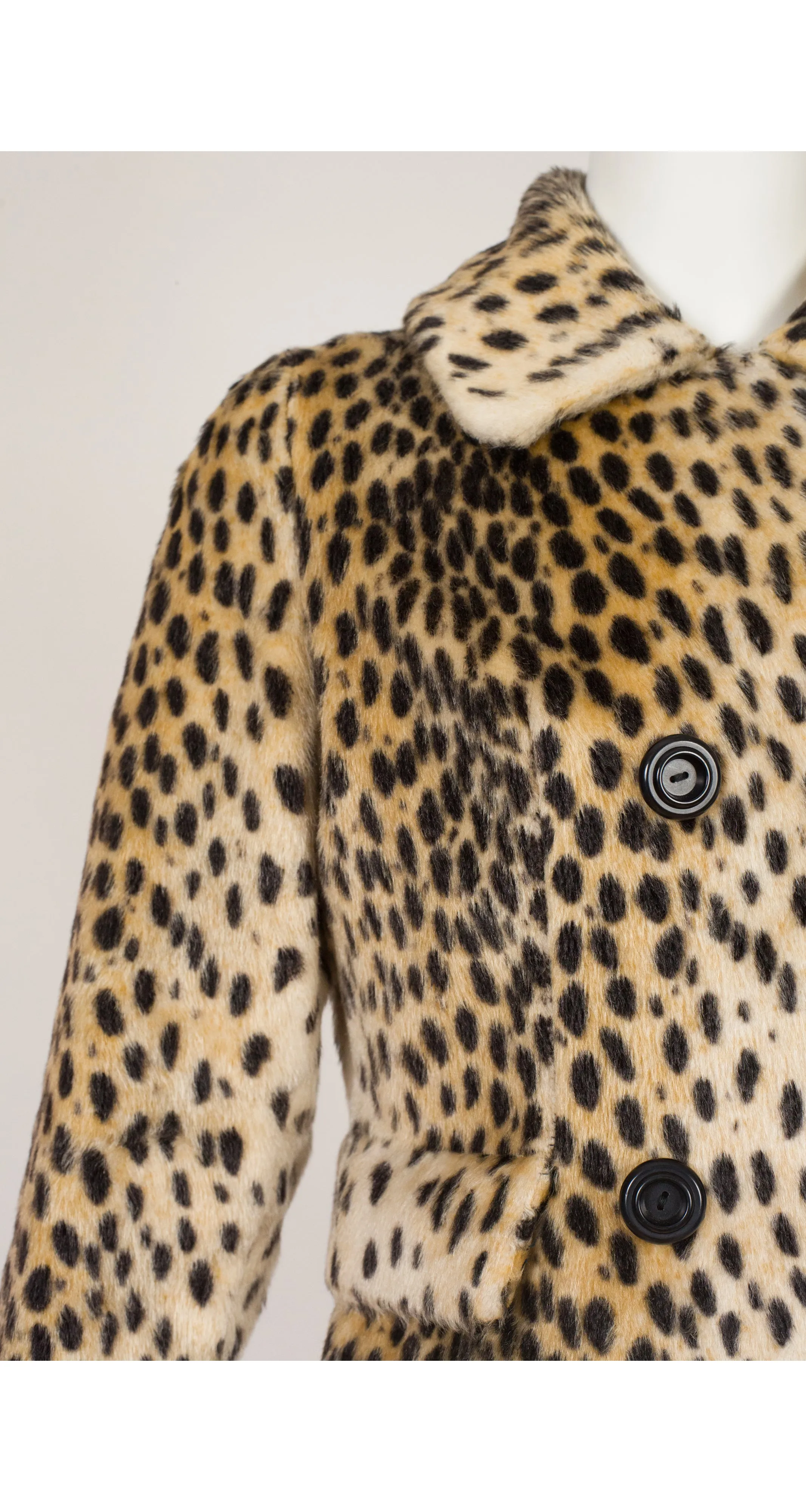 1960s Cheetah Print Faux Fur Double-Breasted Coat
