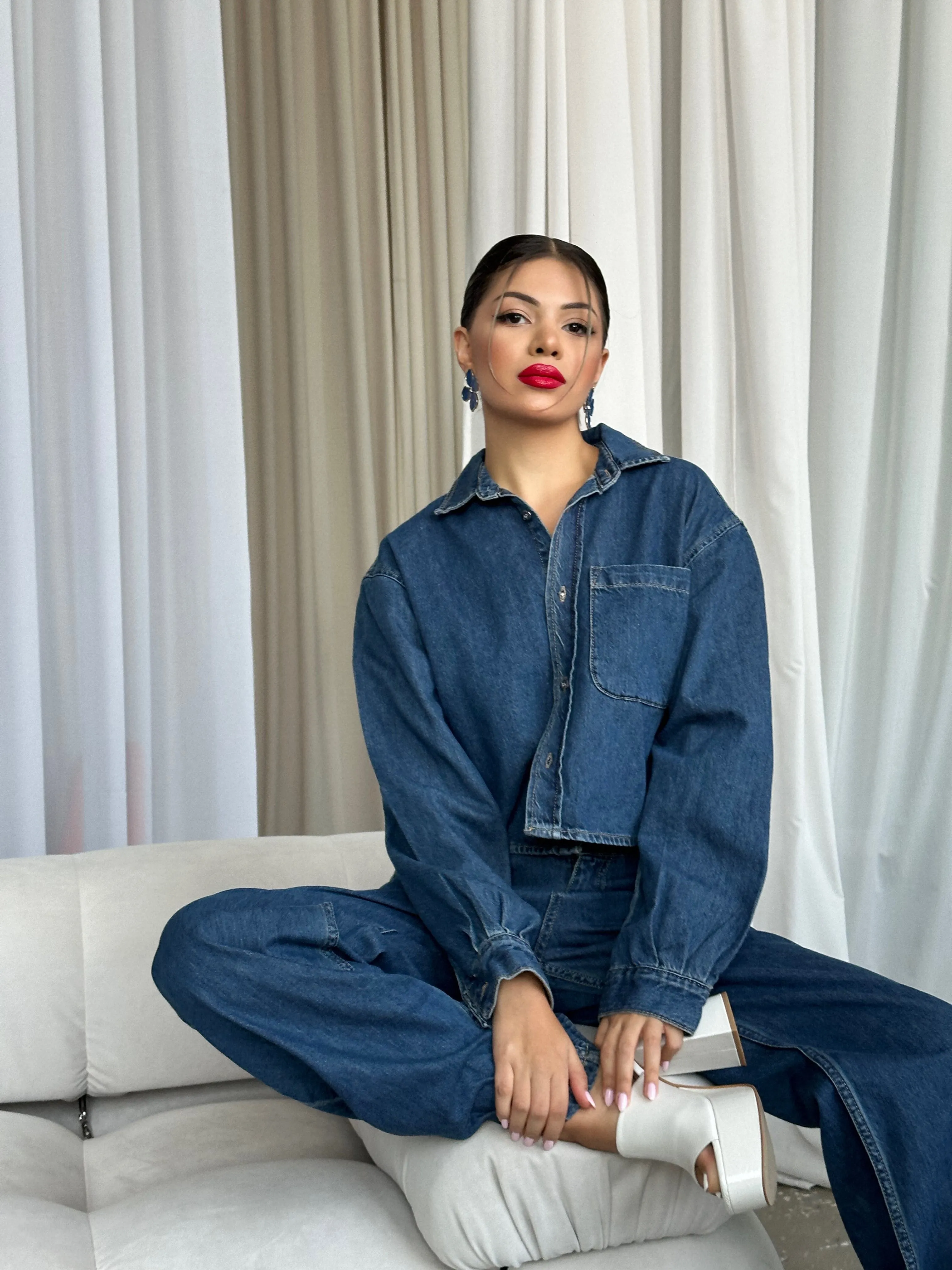 Denim trousers