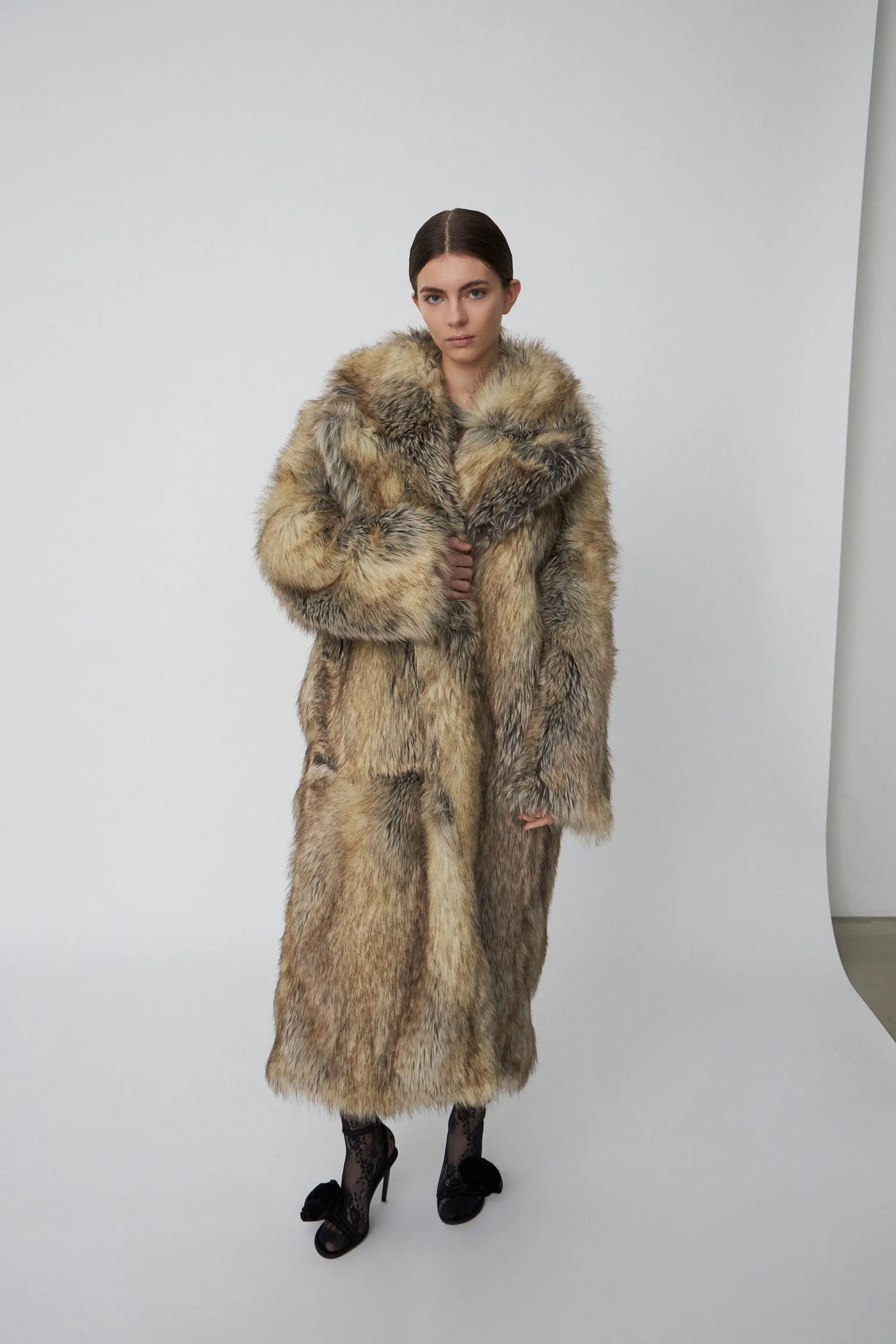 Faux Fur Coat - Warm Nature