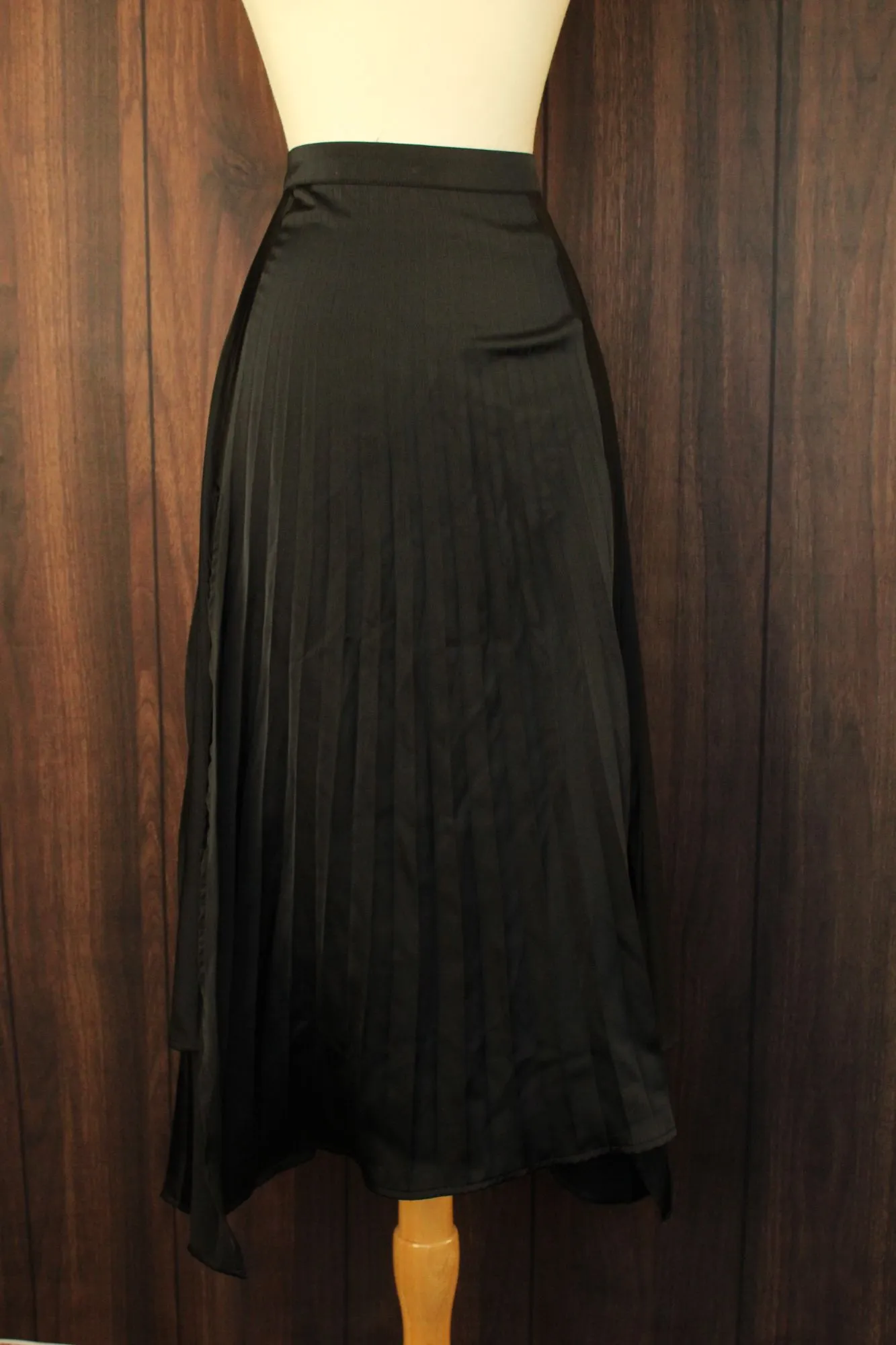 Forever 21 Black Pleated with High Side Slit Skirt