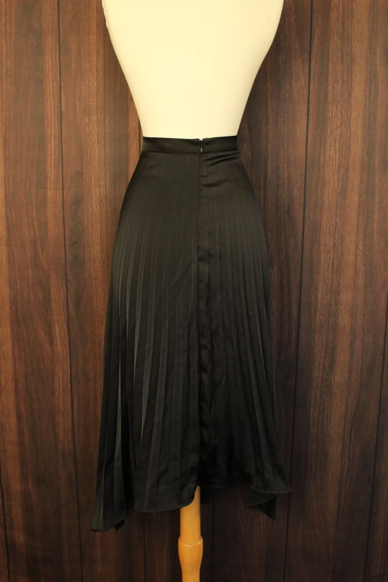 Forever 21 Black Pleated with High Side Slit Skirt