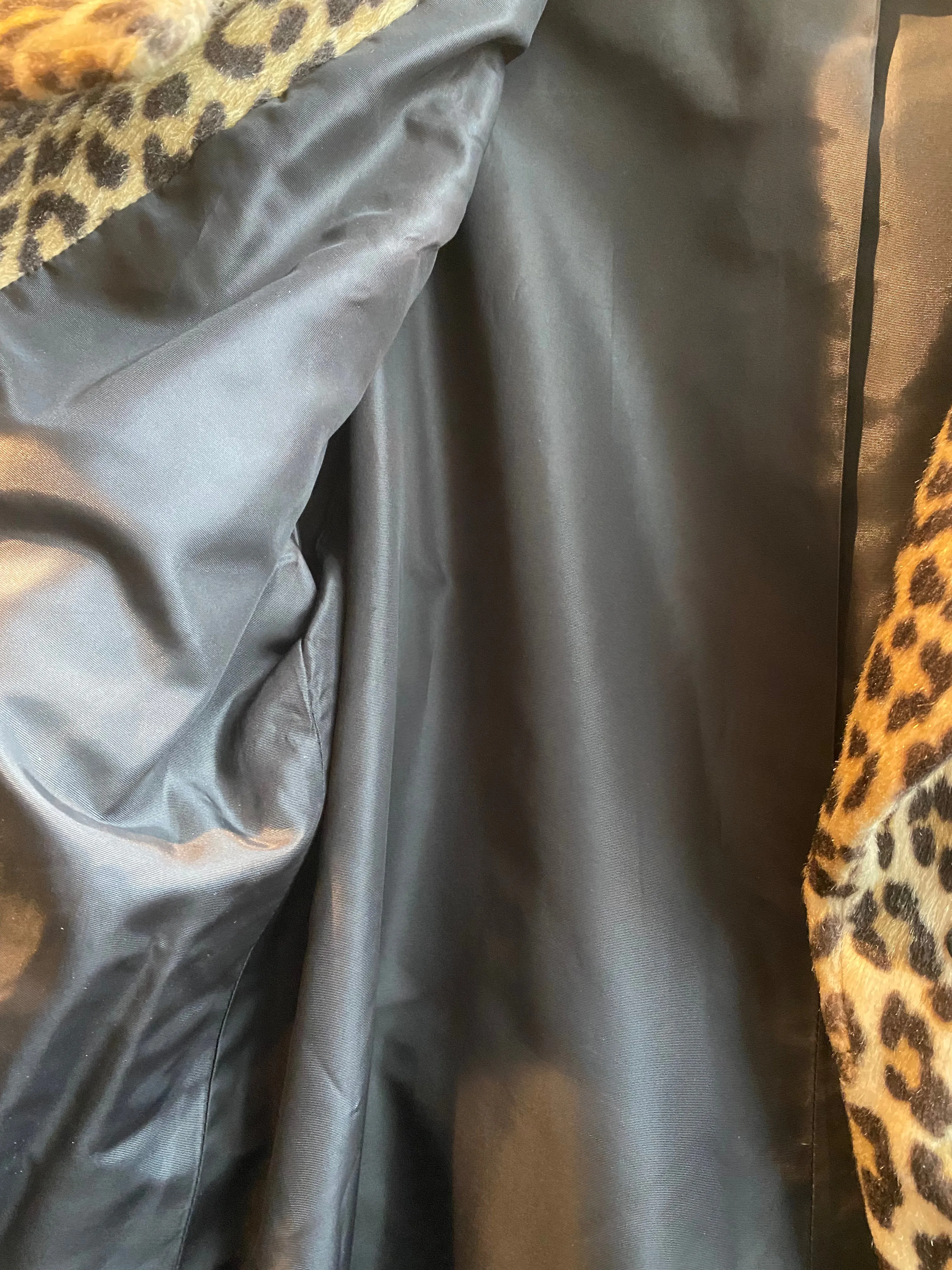 Glamorous 1960's Leopard Print Coat From I Magnin / Medium