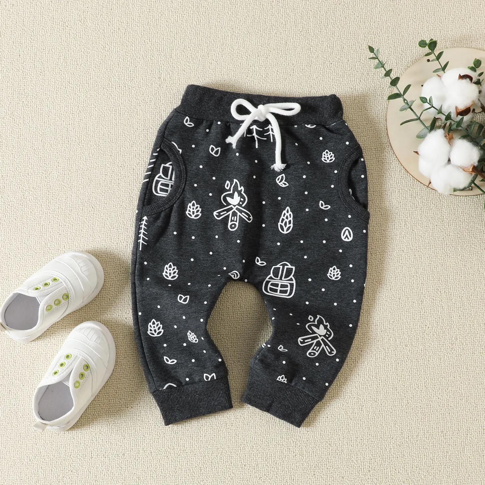 Long-Sleeve Graphic Top and Pants Set
