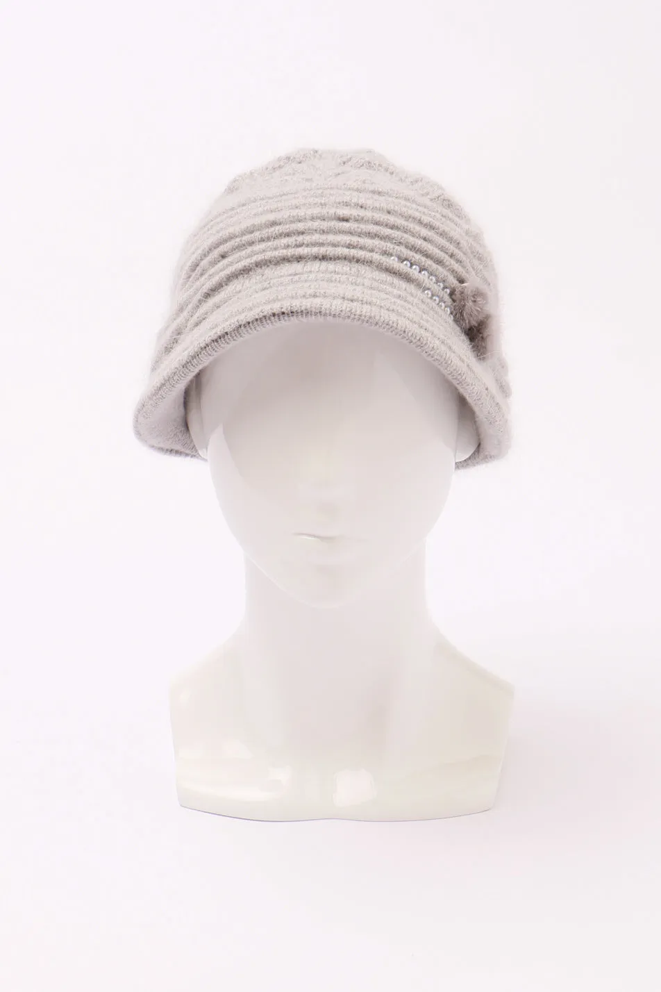 PEAKED KNIT HAT