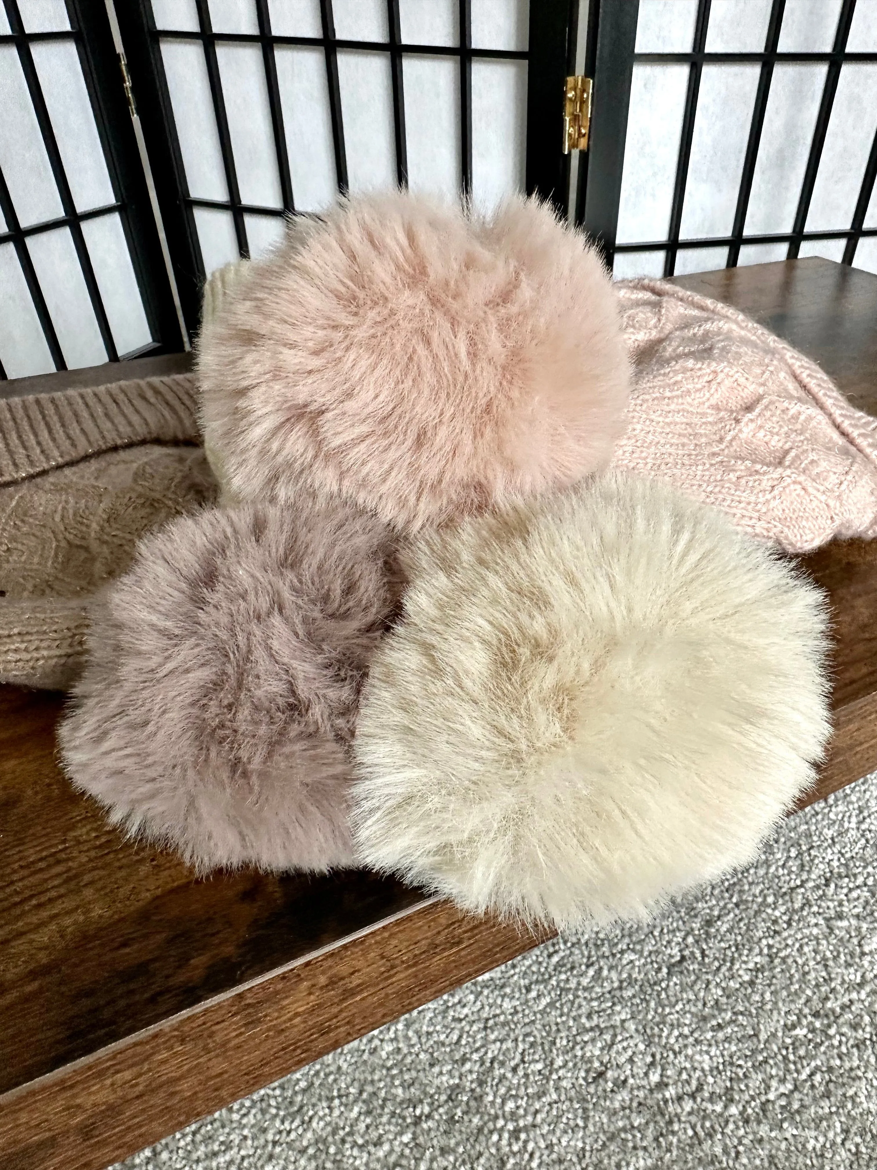 Shimmer Cable Knit Pom Pom Hat mocha NO RETURNS ON SALE ITEMS