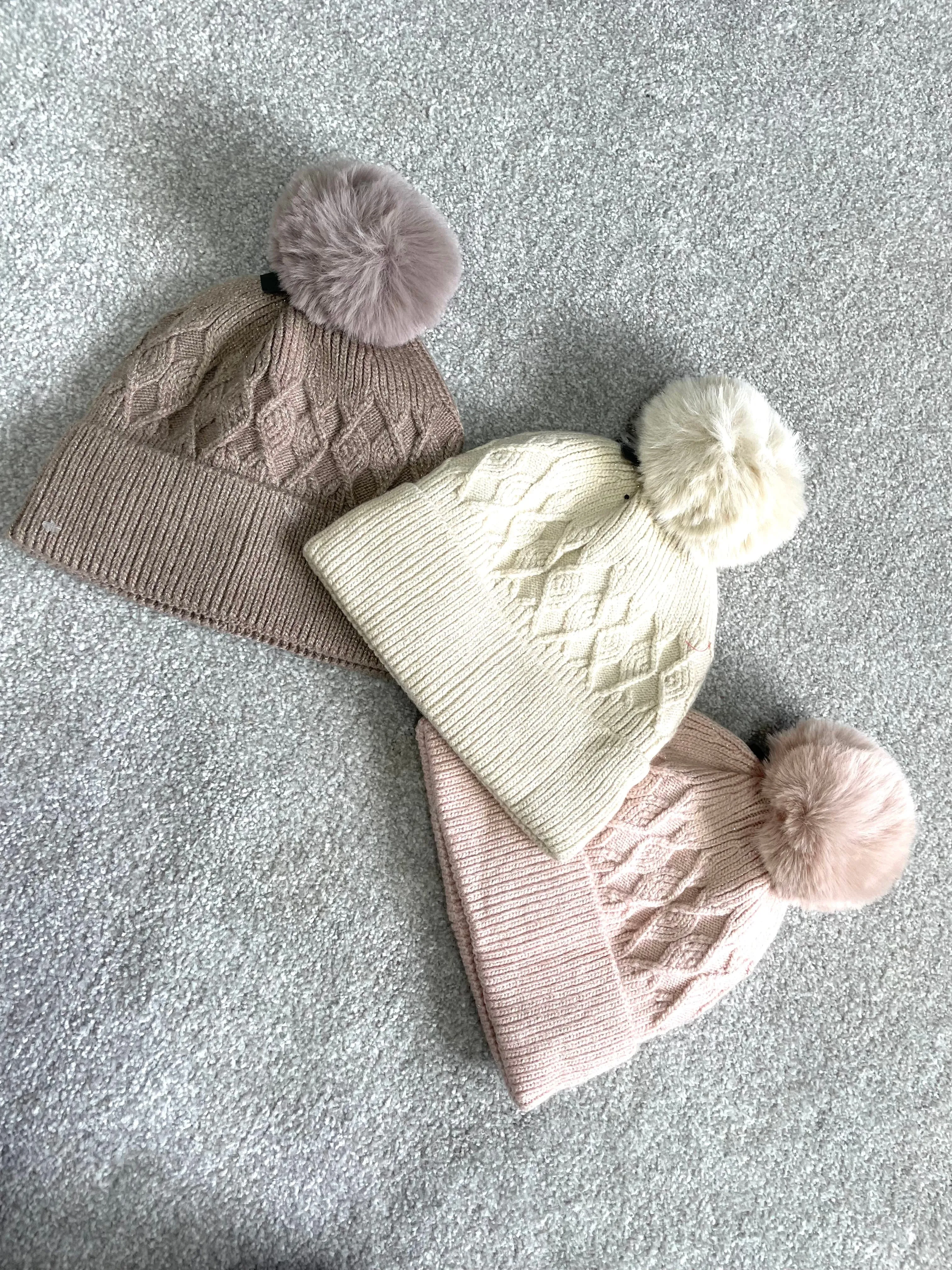 Shimmer Cable Knit Pom Pom Hat mocha NO RETURNS ON SALE ITEMS