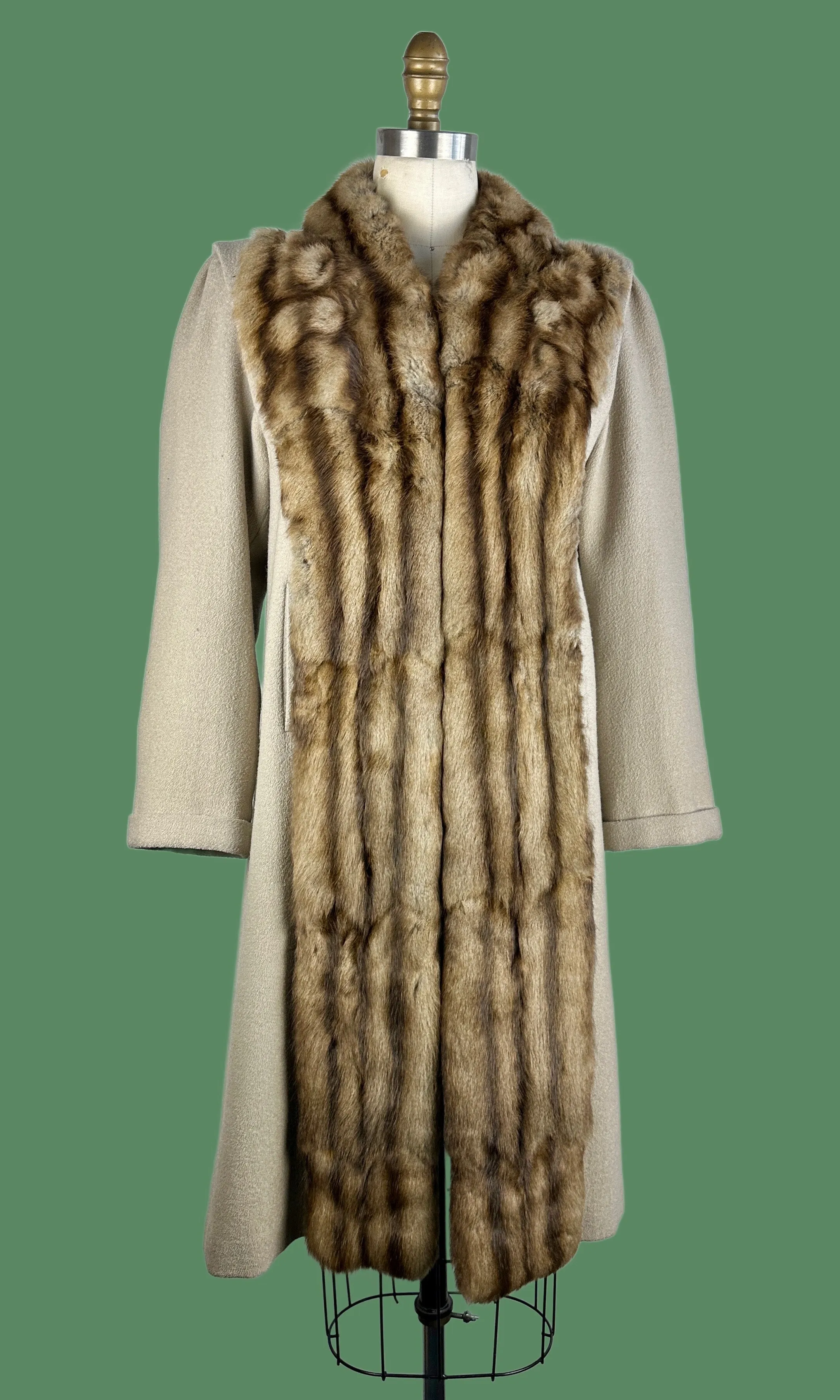 TOP FORTIES Fannettes 40s Tuxedo Fur Front Coat • Small